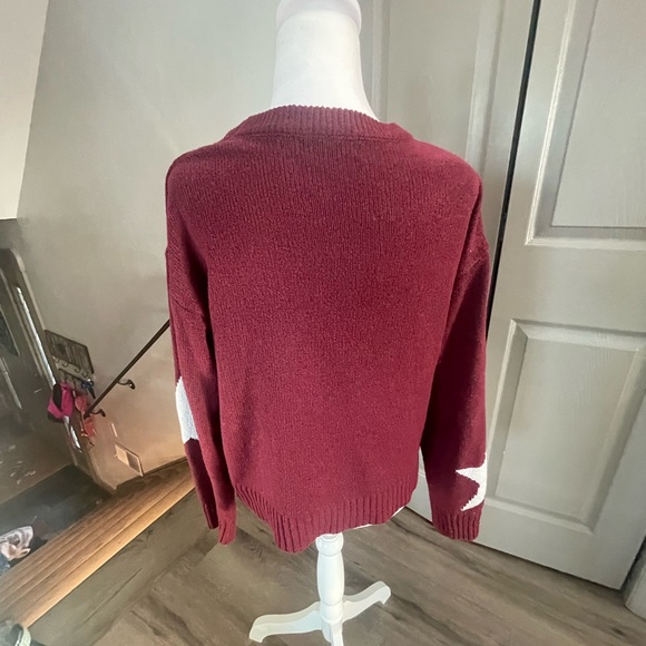 SHEIN Red and White Crew Neck Star Sweater - Picture 5 of 5